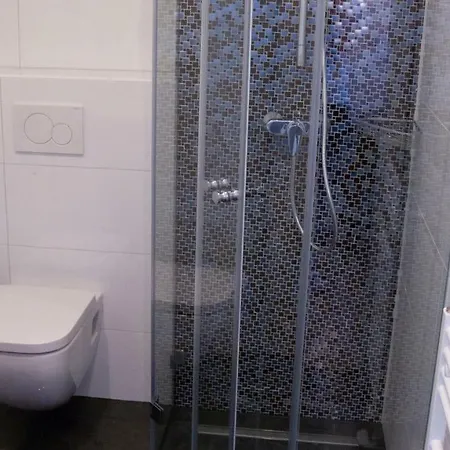 Apartmenthaus Zum Birnbaum 6 * Roßtal